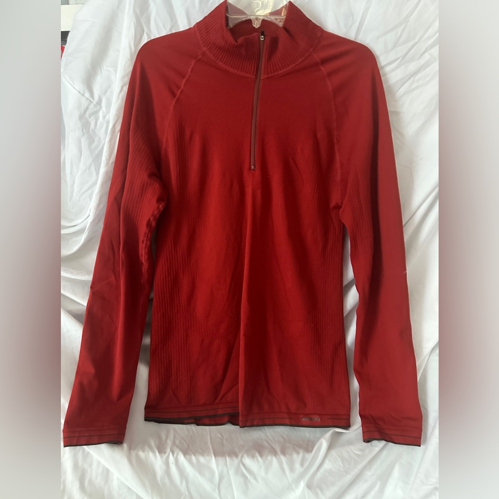Patagonia capilene base layer 1/4 zip